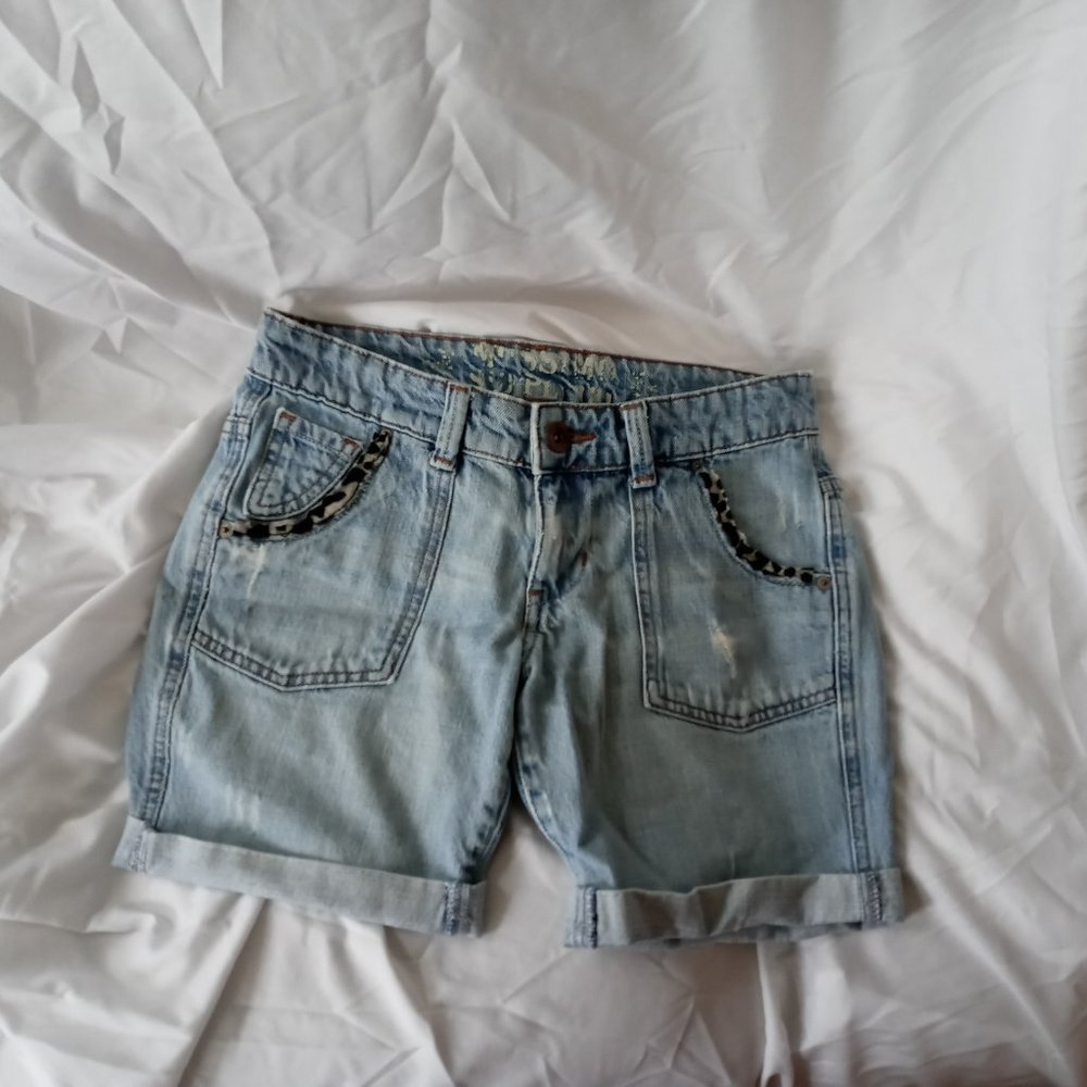 animal print shorts